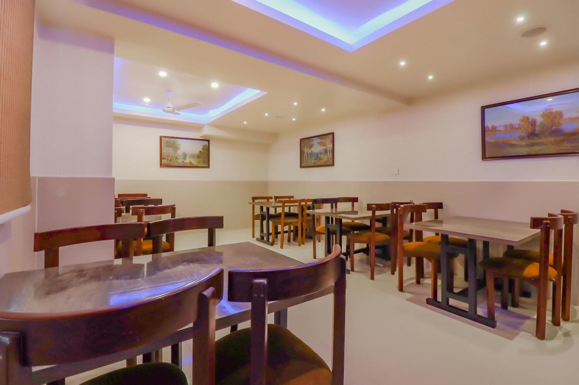 Capital O Royal Galaxy Finesse Near Phoenix Marketcity Bangalore Exterior foto